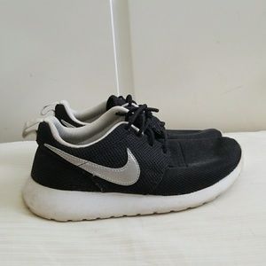 Nike Roshe Runs