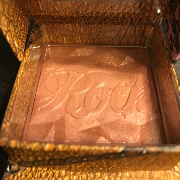 Benefit Rockateur Blush. New Authentic Full Size - Picture 4 of 5