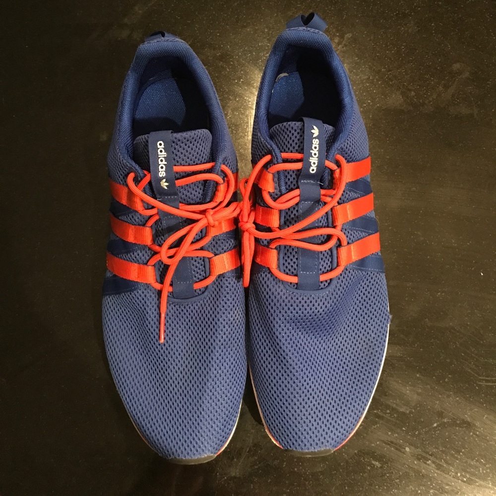 Adidas SL Loop