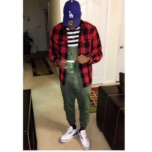 Meet your Posher, Dante