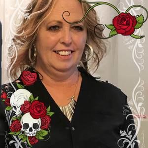 Meet your Posher, Becky