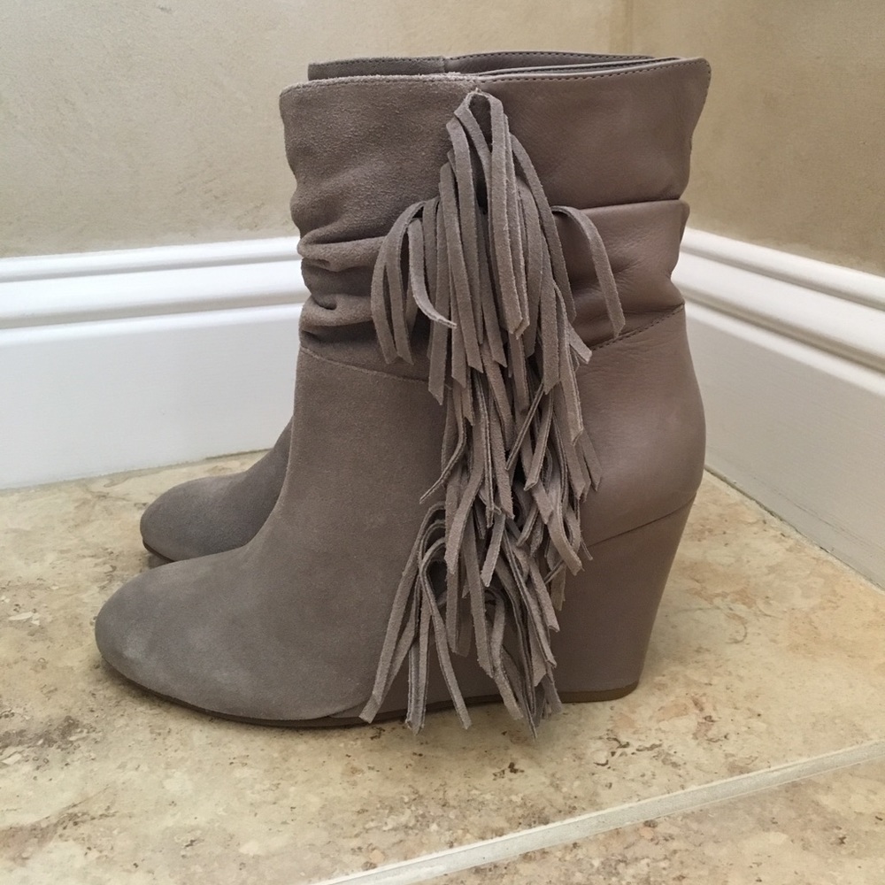 Steve Madden fringe boot
