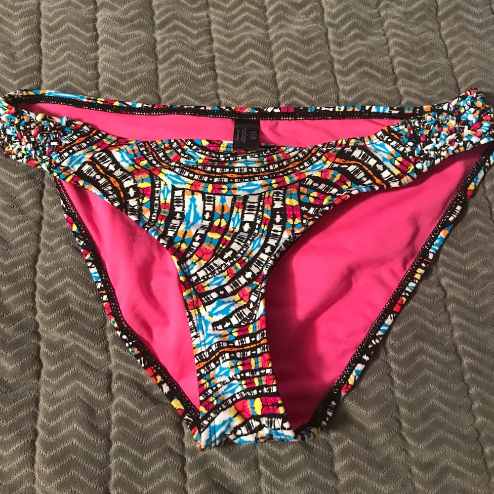 Bikini bottom