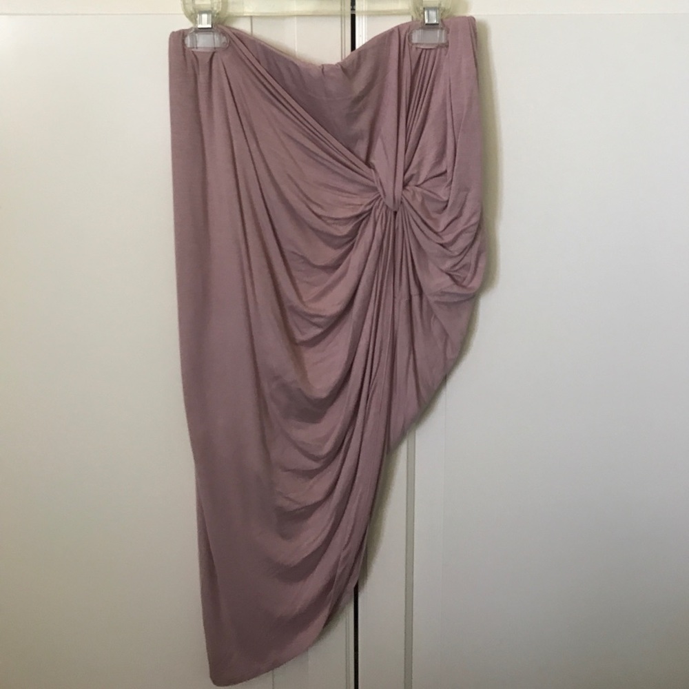 High-low skirt