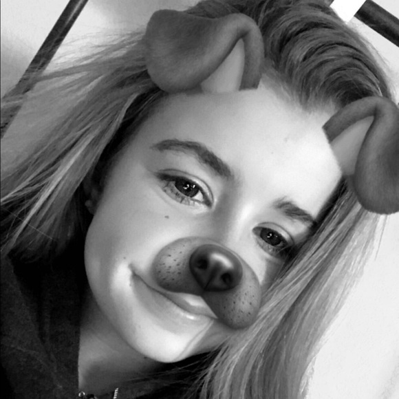 Meet your Posher, Cady - Picture 1 of 1