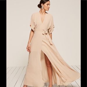 Reformation Winslow dress in champagne