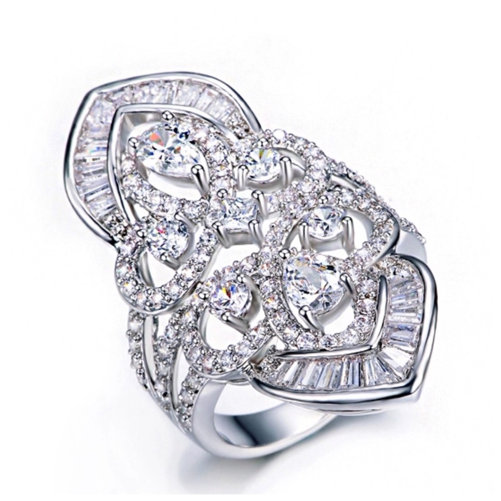 Swarovski Crystals The Elana .925 Sterling Silver Statement Ring - Picture 4 of 6