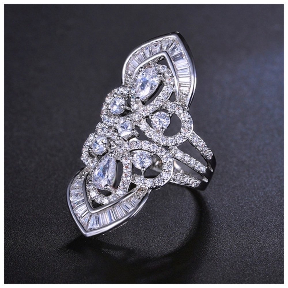 Swarovski Crystals The Elana .925 Sterling Silver Statement Ring - Picture 5 of 6