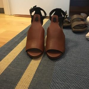 Candies two tone booties