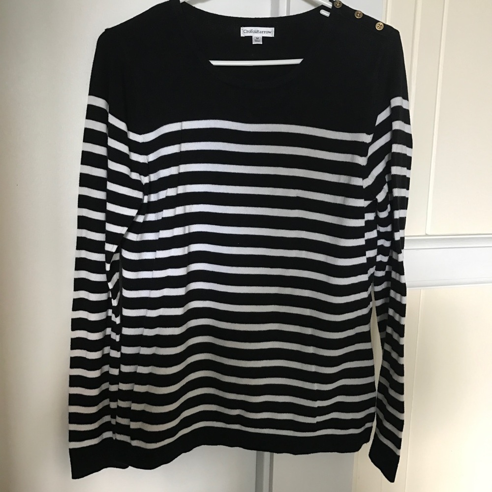 🌺Black & White Striped Med.Croft & Barrow Sweater