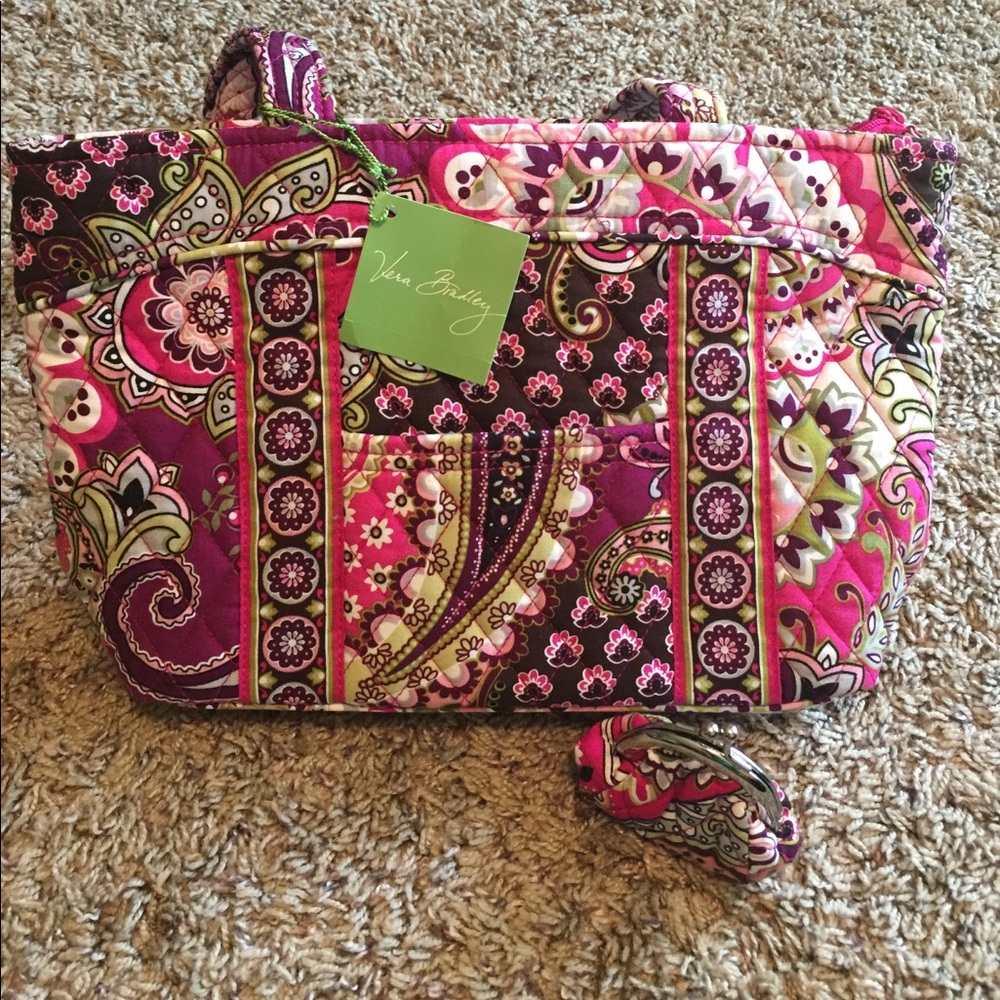 NWT Vera Bradley purse in Very Berry Paisley