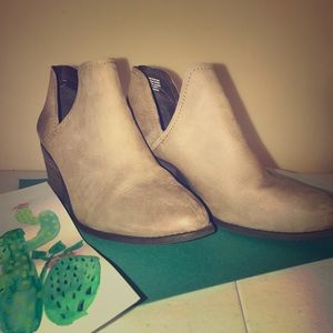 Steve Madden Booties