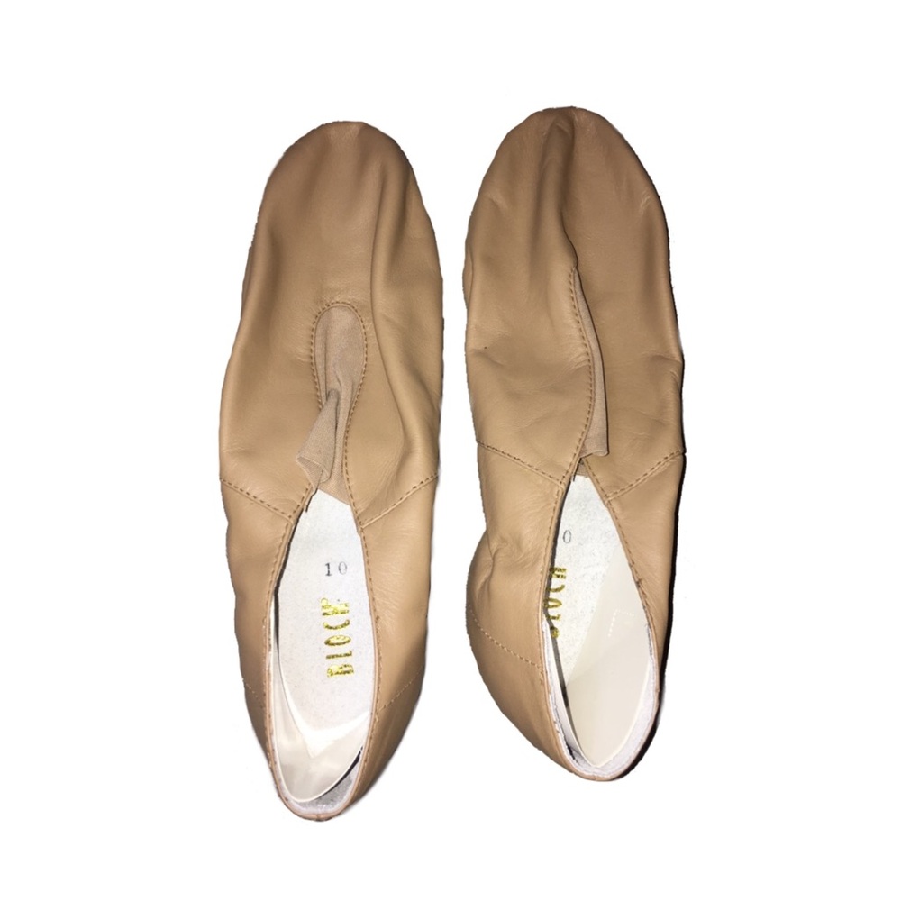 NWT Bloch Tan Jazz Shoes