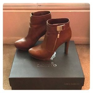 Vince Camuto chestnut booties