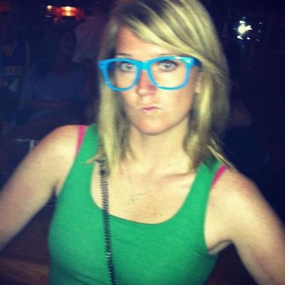 Meet your Posher, Devon