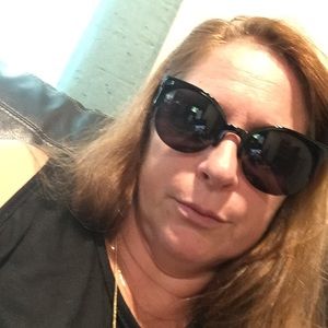 Meet your Posher, Meliss