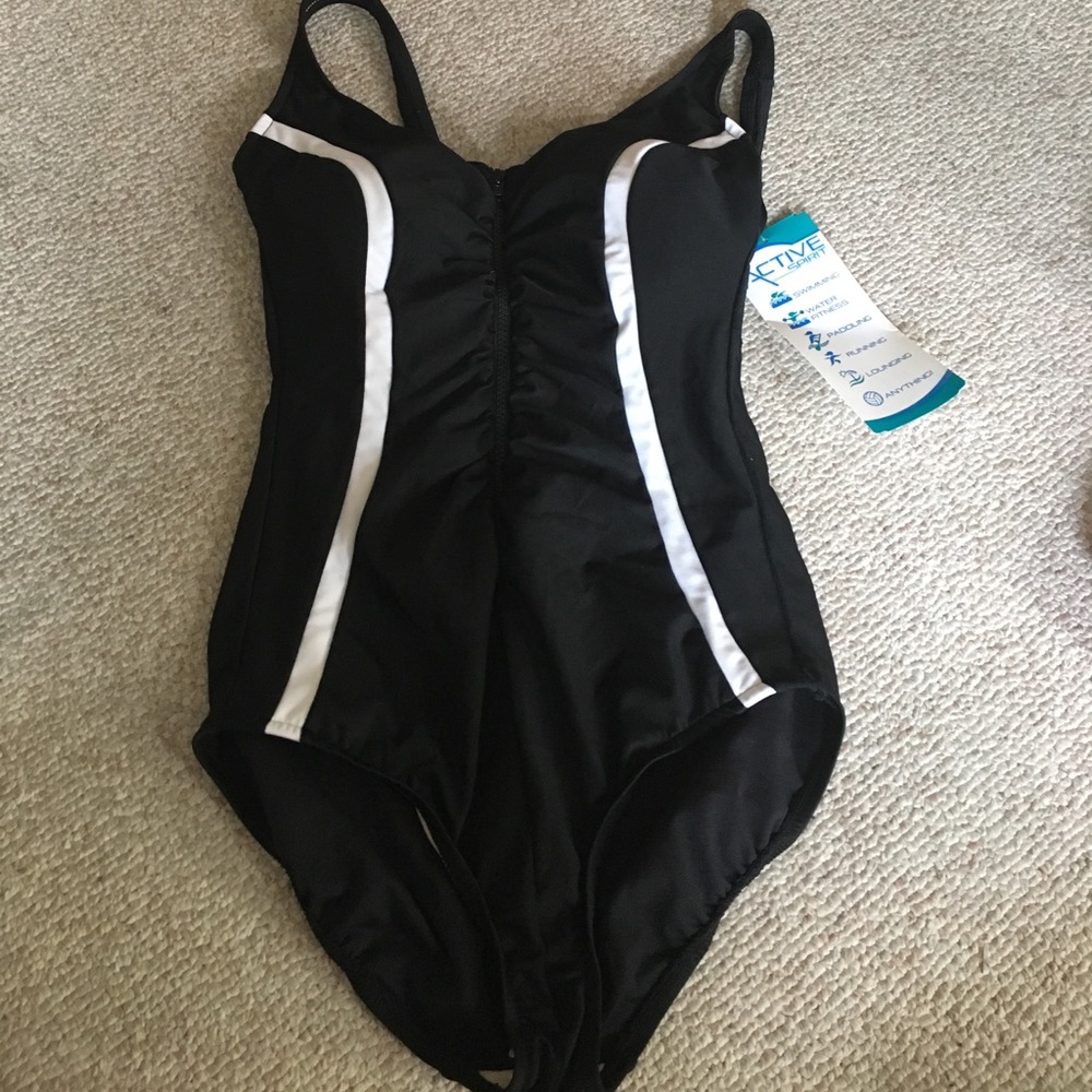 Active spirit one piece. Size 10