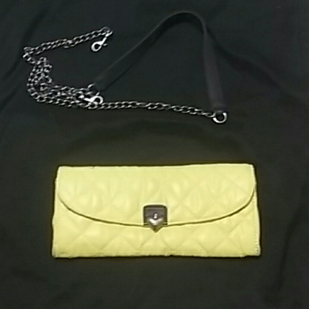 Handbag - Picture 2 of 2