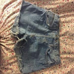 Brandy Melville High waisted shorts