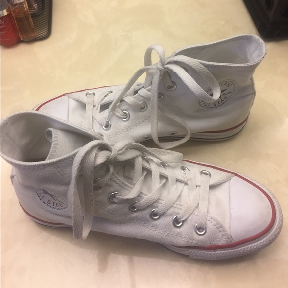 Converse Shoes - White High Top Chuck Taylor All Star Converse