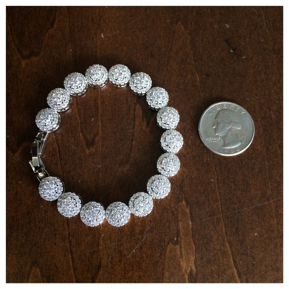 Swarovski Crystals The Grace Silver Bracelet - Picture 4 of 4