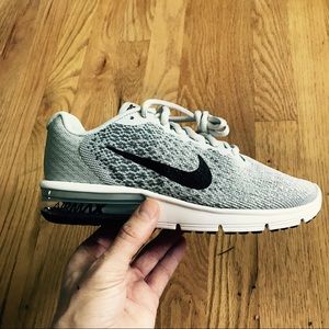 NIKE AIRMAX SEQUENT 2 RUNNING SHOES🏃