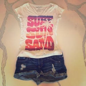 Surf Sun Sand V-neck Tee