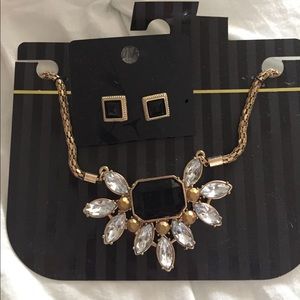 Costume jewelry set