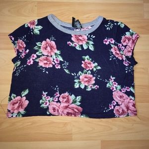 Flower Print Crop To