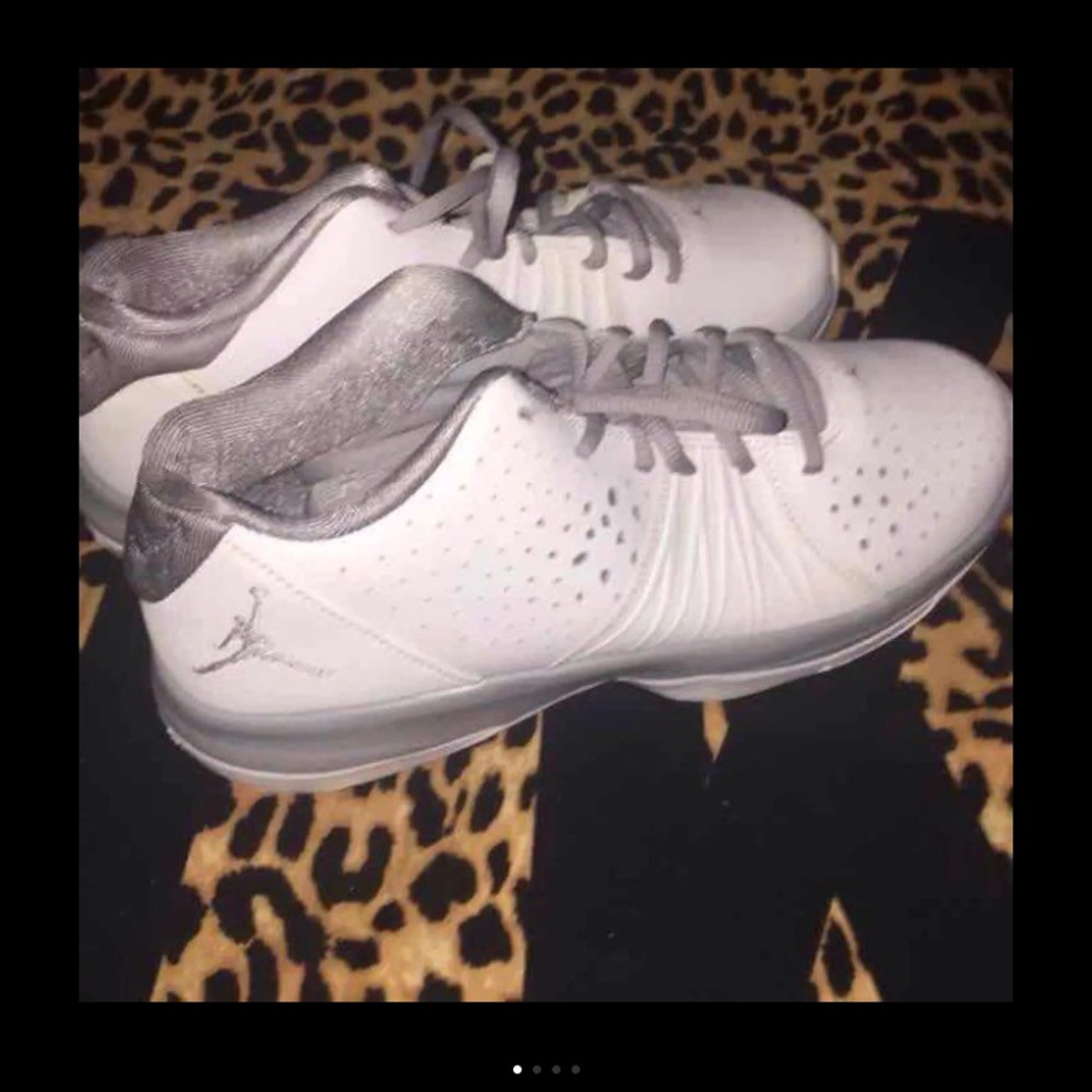 Youth Jordan's
