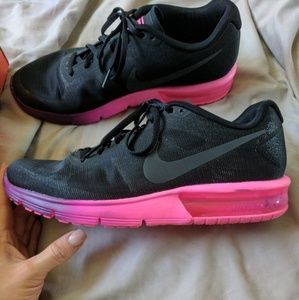 Nike Air Max sequent