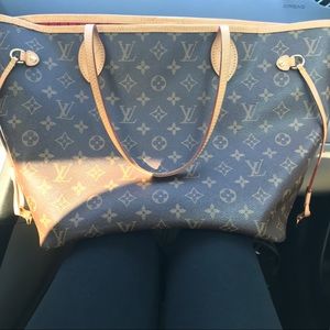 Sold - Louis Vuitton Neverfull MM Monogram