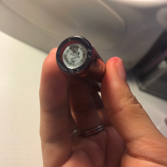 ❌SOLD❌ Kylie cosmetics liquid lipstick - Picture 2 of 2