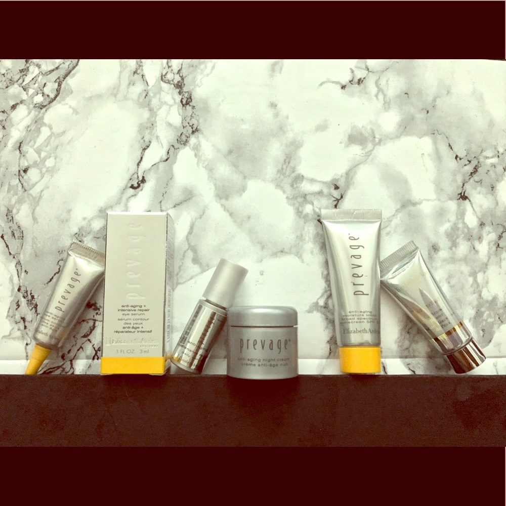 *Sold out* Prevage skincare travel set