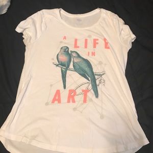 Old Navy tshirt