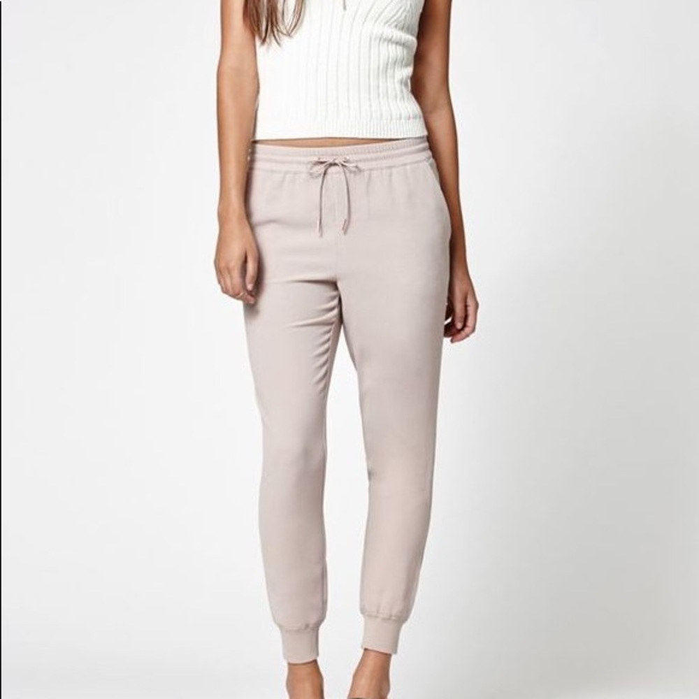 Kendall & Kylie - Crepe Jogger Pants