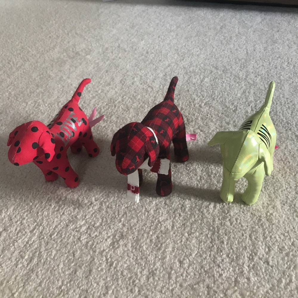 Victoria's Secret dogs