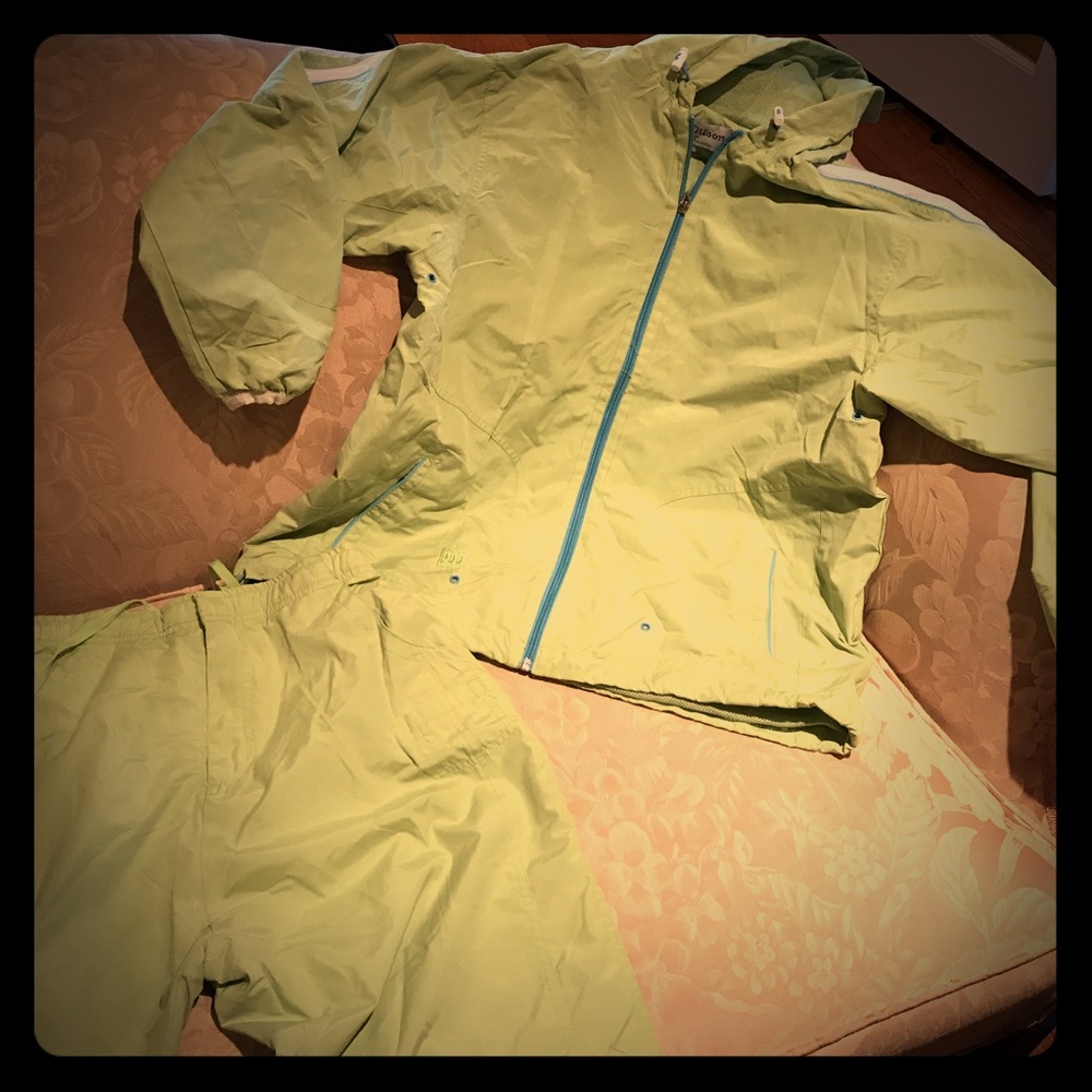 Wilson 2pc hooded warm up suit with Capri pants