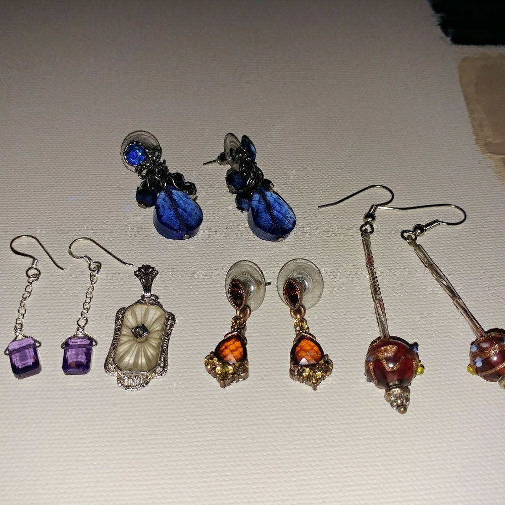 8 pairs earrings