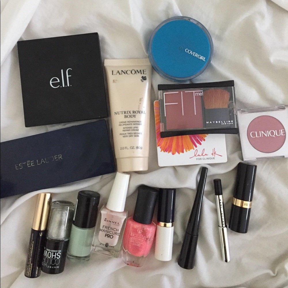 Makeup bundle