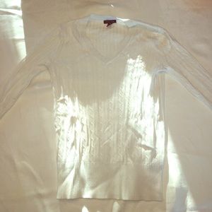 Tommy Hilfiger sweater