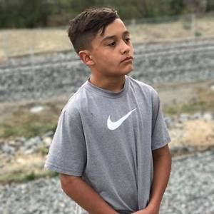 Meet your Posher, Lawrence