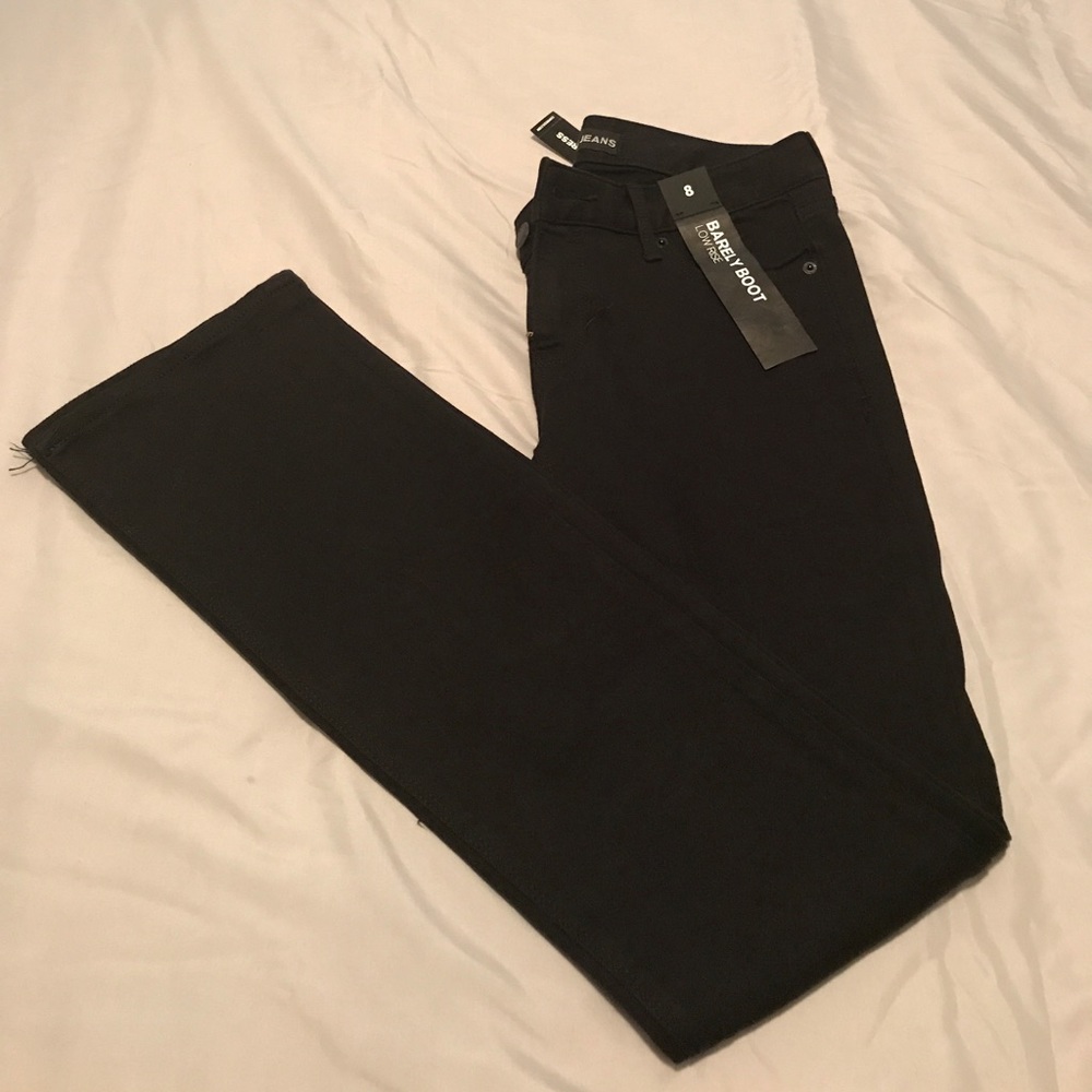 Express Barely Boot black jeans