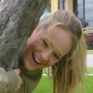 Meet your Posher, Becca