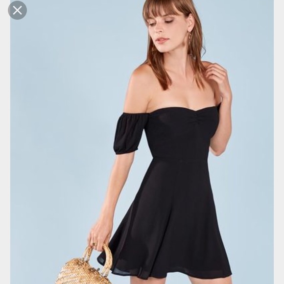 Reformation Dresses & Skirts - Reformation Kaia dress, black size 4