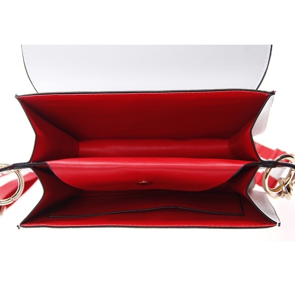 ♦️♥️White Studded/Embroidered messenger 👜 - Picture 6 of 6