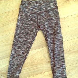 Black and white heather yoga crops fabletics