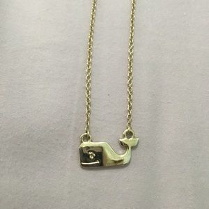 Vineyard Vines Whale Necklace