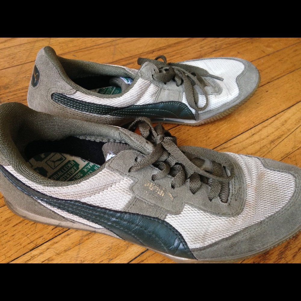$5 shoe sale! Puma sneakers.