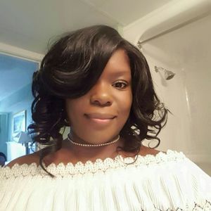 Meet your Posher, Latasha